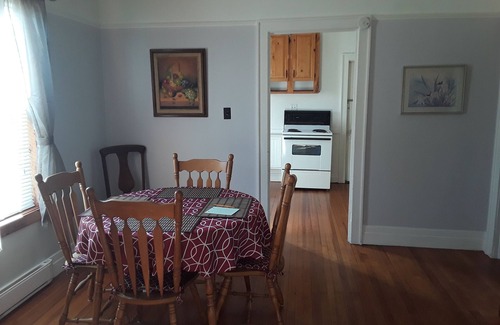 Britt House | BEAUTIFUL GETAWAY – Enjoy spectacular views of Northern Ontario