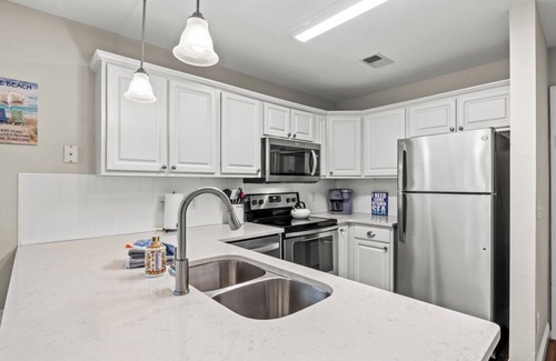 Pawleys Island Condo | Beautiful Golf & Lake Views, Pawleys Island, SC - Professionally Cleaned