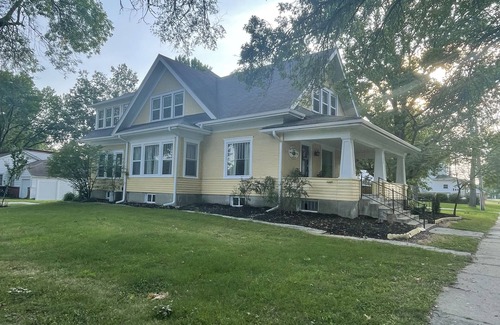 Centralia House | Beautiful historic home in downtown Centralia, just 20 minutes from Columbia, MO