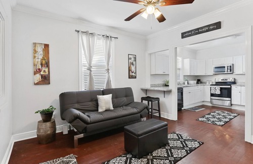 Seventh Ward House | Beautiful Historic Modern Home