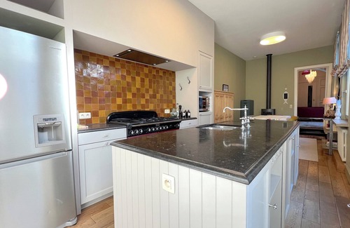 Ronse Villa | Beautiful holiday home in the centre of Ronse