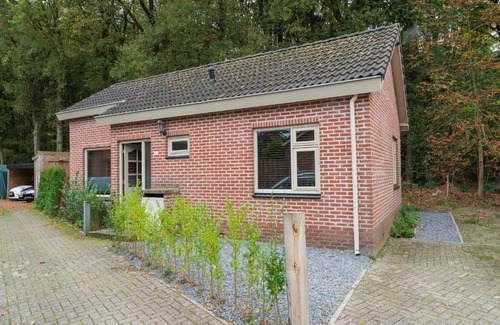 Municipality of Ermelo House | Beautiful holiday home in Ermelo with terrace