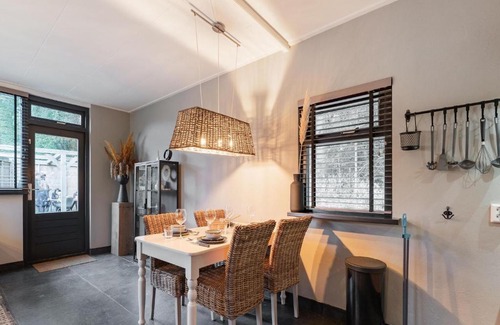 Municipality of Ermelo House | Beautiful holiday home in Ermelo with terrace