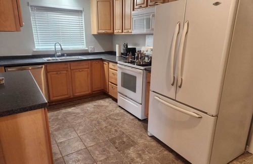 Lafayette House | Beautiful home close to Lafayette reservoir
