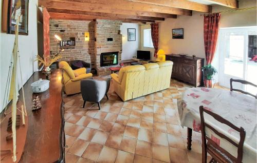 Clohars-Carnoet House | Beautiful Home In Clohars Carnoet