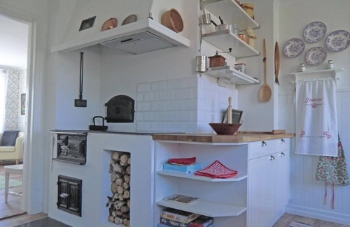 Hogsby House | Beautiful home in Högsby with kitchen