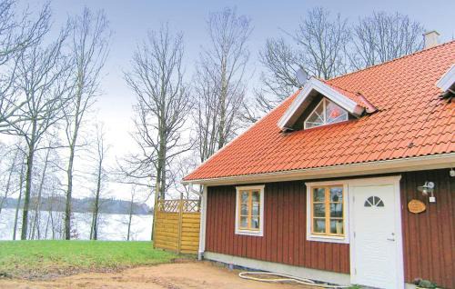 Lockna House | Beautiful Home In Lidhult With Kitchen