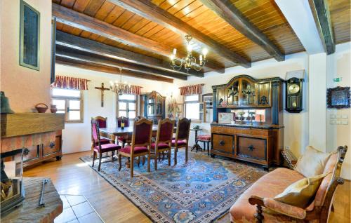 Mala Ludina House | Beautiful Home In Mala Ludina With Wifi