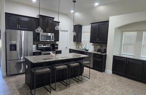 South Arlington House | Beautiful Home in Mansfield