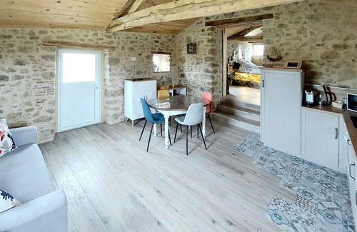 Mauleon House | Beautiful home in Mauléon with Wi-Fi
