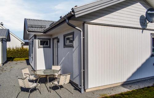 Mollebjorke House | Beautiful Home In Sölvesborg With Wifi