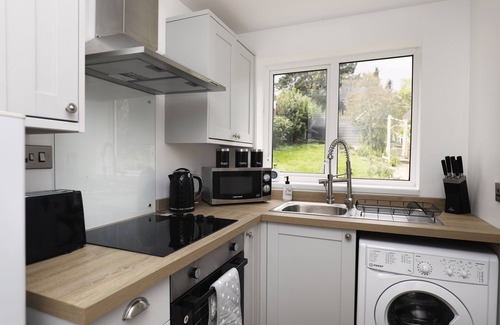 Cradley House | Beautiful home in the West Midlands near Birmingham sleeps up to 6 people