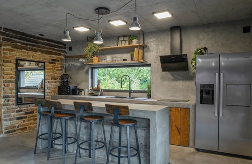 Petrinja House | Beautiful home in Vurot with WiFi