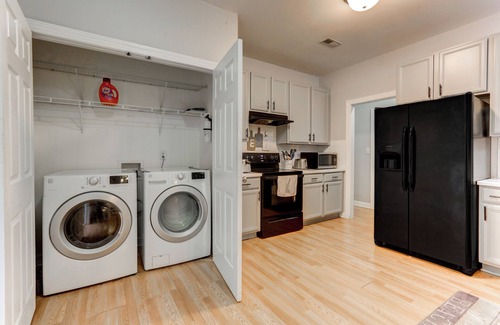 Northeast Raleigh House | Beautiful Home Near Downtown With Game Room!