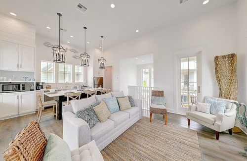 Port Aransas Cabin | Beautiful home with pools, golf, fitness area, washer/dryer, & WiFi
