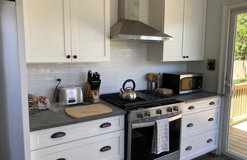 Jamesport House | Beautiful home with heated saltwater pool in the heart of the North Fork!