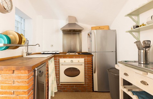 Blanes House | Beautiful house facing the sea, private pool with jacuzzi, wifi, A/C and parking