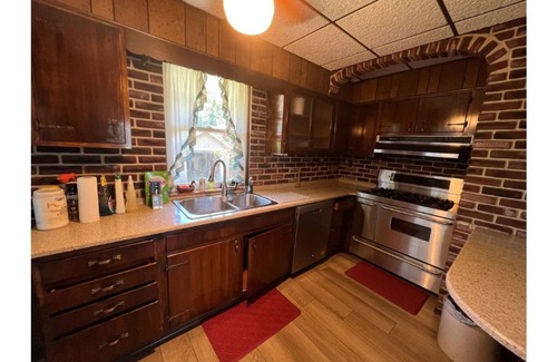 Graceland Park House | Beautiful house in Dundalk close to Baltimore downtown, I95 ,I85 ,BWI Airport