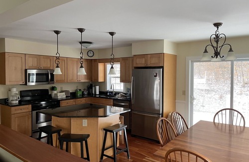 Wells House | Beautiful House on Lake St. Catherine