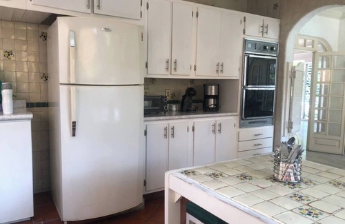 Cuernavaca House | Beautiful house, swimming pool with boiler, huge garden
