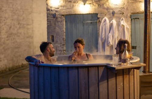 Vlissegem House | Beautiful house with HOTTUB near SEA and BRUGES