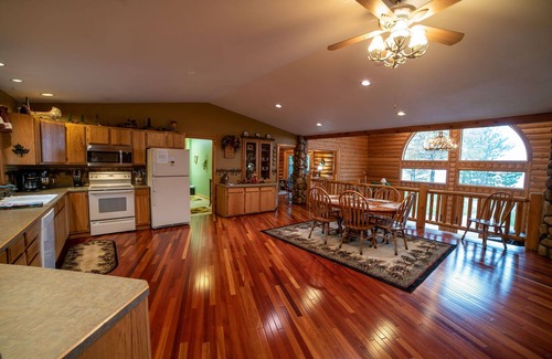 Merrillan House | Beautiful Lake House with sunset views, foosball table, huge yard, private dock!