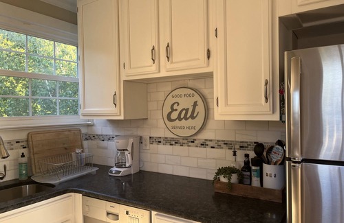 Lake Hopatcong Cottage | Beautiful Lakefront Home with Amazing Lake Views. Dog Friendly!