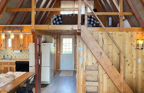 Herron Cottage | Beautiful lakefront home directly on Hubbard Lake, East Shore