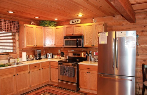 Moran Cabin | Beautiful Lakefront Log Home Near Mackinac Island nOn Brevort Lake!