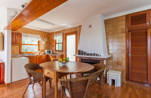 Santa Eugenia Cottage | Beautiful large villa on forest area