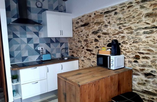 Torrejon El Rubio Apartment | Beautiful loft at the gates of the national park of Monfrague