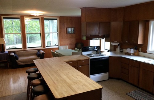 Laona Cabin | Beautiful Lodge on a Farm