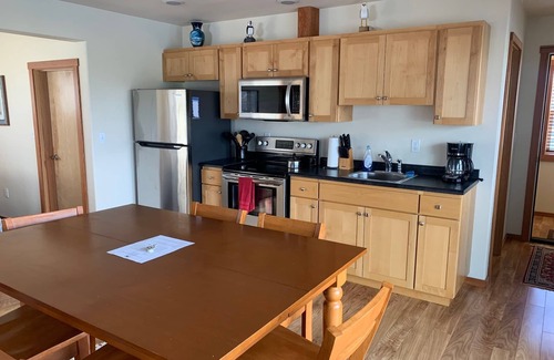 Cathlamet House | Beautiful Lower Columbia Hamlet On The Water