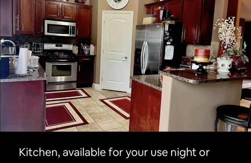 Lawndale House | Beautiful, luxurious 4-bed, 3.5 baths w/recreation