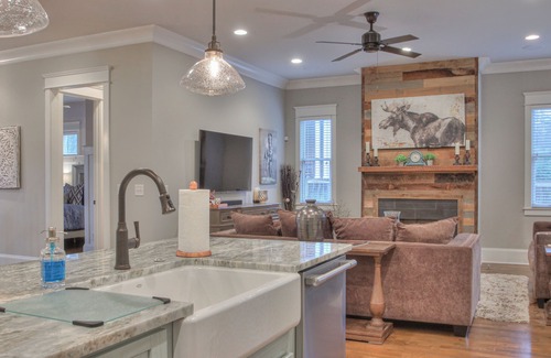 Green Hills House | Beautiful Luxury Home Near 12th South w/Front Porch and Deck