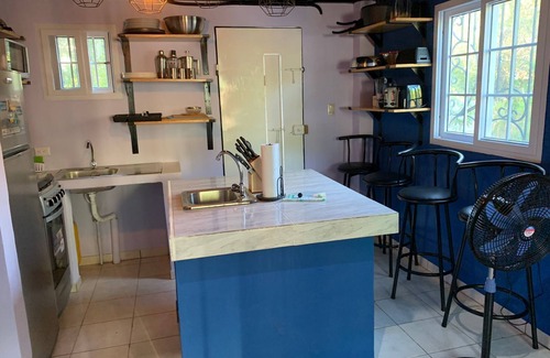 Nueva Concepcion House | Beautiful Modern house in small village.