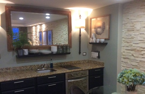 Punta Cancun Condo | Beautiful, modern Beachfront Penthouse, Best Location and views in Hotel Zone