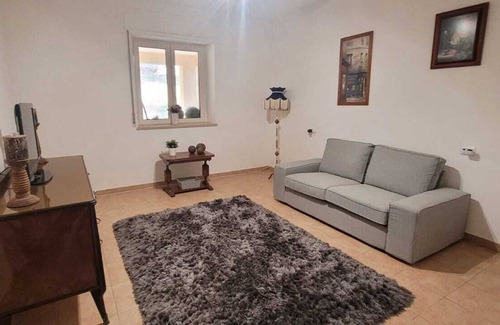 Castilenti House | Beautiful mountain view home in Castilenti