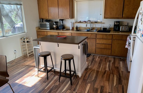 Middletown House | Beautiful Mountain Getaway with amazing views
