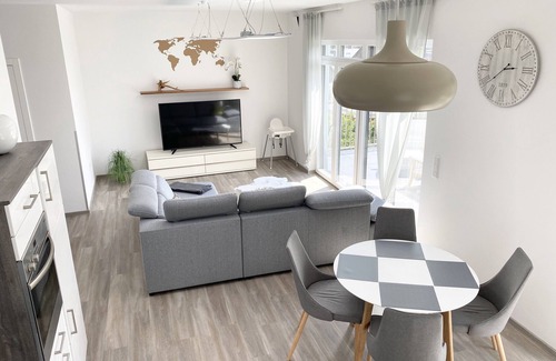 Surheide Apartment | Beautiful new 2 room apartment with roof terrace