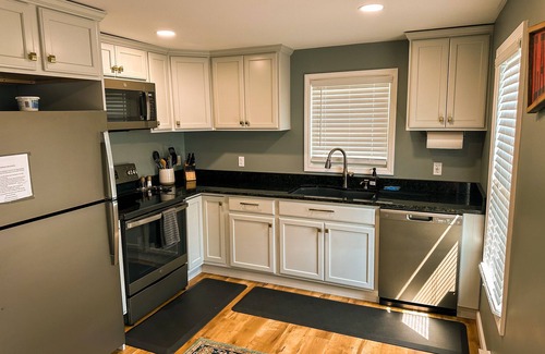 Lake Placid Apartment | Beautiful Newly Remodeled Spacious Apartment STR-005604