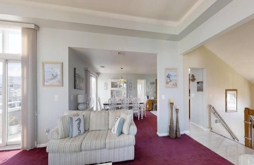 Ship Bottom House | Beautiful ocean block reverse living home with ocean views 148119