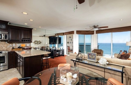 Solana Beach Condo | BEAUTIFUL OCEAN VIEW-STEPS TO THE BEACH