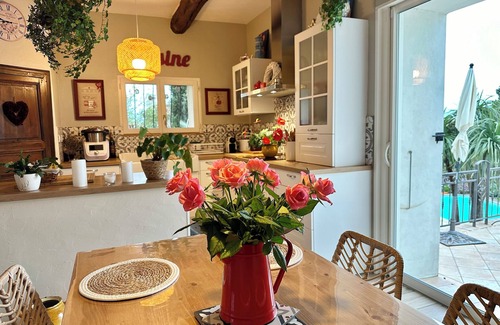 Puissalicon Villa | Beautiful old house full of charm in the heart of Languedoc