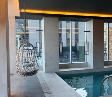 Downtown Montreal Apartment | Beautiful one bedroom downtown Condo with pool and free parking