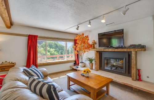 Ridgway House | Beautiful Ouray Home with Patio - 3 Mi to Downtown!