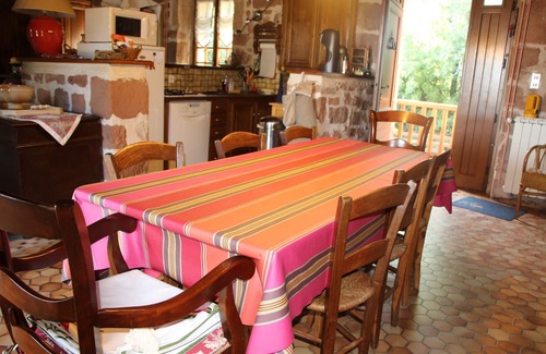 Boisseuilh House | Beautiful Perigordian house for 9 people with heated swimming pool HAUTEFORT