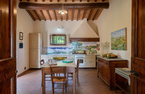 Borgo San Lorenzo Villa | Beautiful private villa with WIFI, A/C, private pool, TV, patio, pets allowed and parking