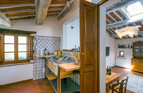 Montepulciano House | Beautiful private villa for 4 people with WIFI, TV, pets allowed and parking
