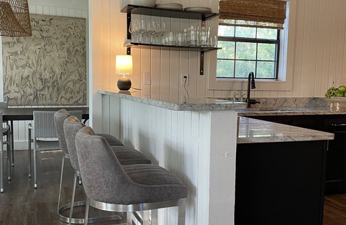 Flatonia House | Beautiful Private Country Home on 23 acres. Sleeps 9. Pond, dock, hiking trails.